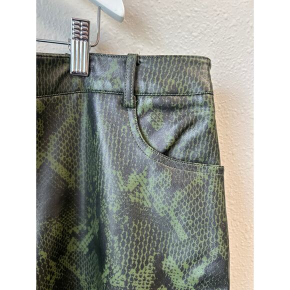 NWT Eloquii Plus Size 18 Faux Leather Snake Print Midi Skirt Green Vegan Animal - Picture 3 of 9